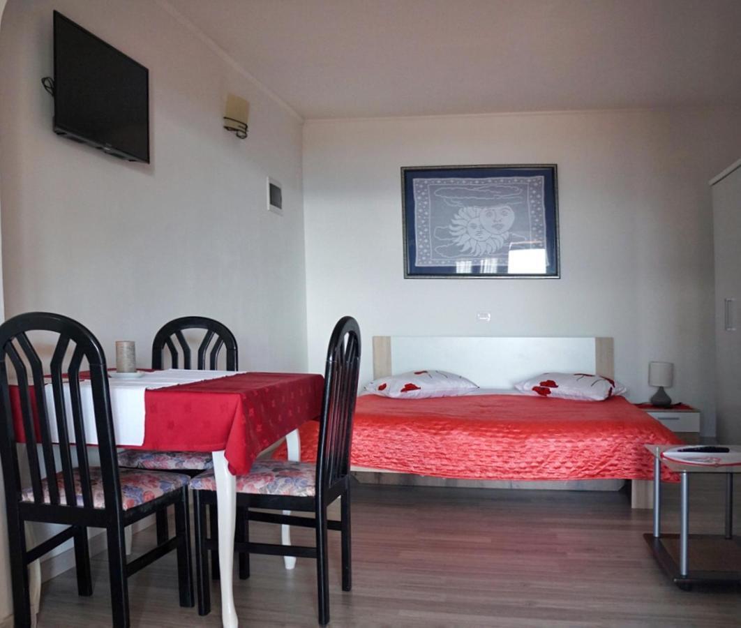 Apartmani Vesna زامبراتيجا المظهر الخارجي الصورة